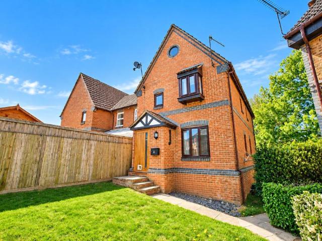 House for rent in Burpham, Guildford