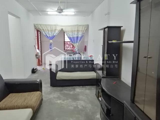 Apartment for rent in Kampung Baru Plentong, Plentong