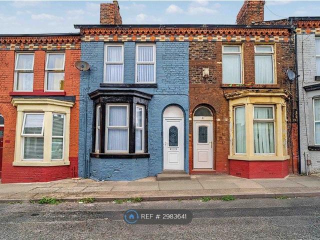 House for rent in Calderstones