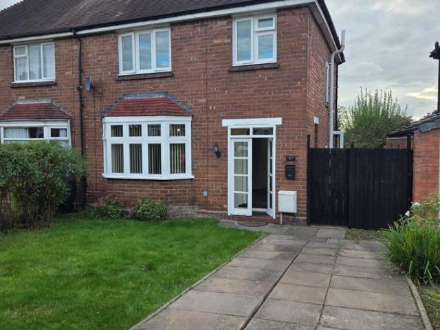 House for rent in Gillity Village, West Midlands