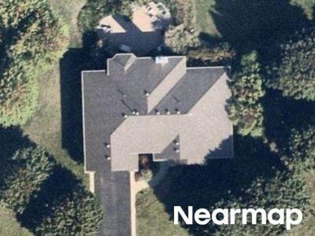 House for sale in Mchenry, Illinois