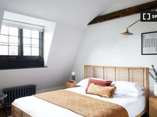 Apartment for rent in Angel, Greater London