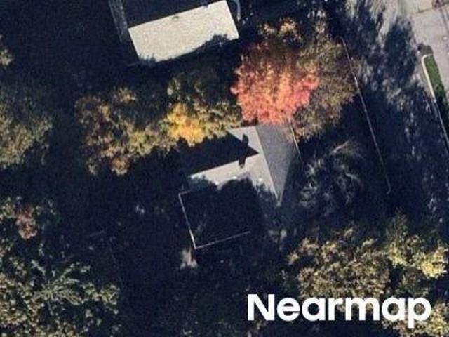House for sale in Newton