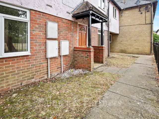 Apartment for rent in Fordham Heath, Essex