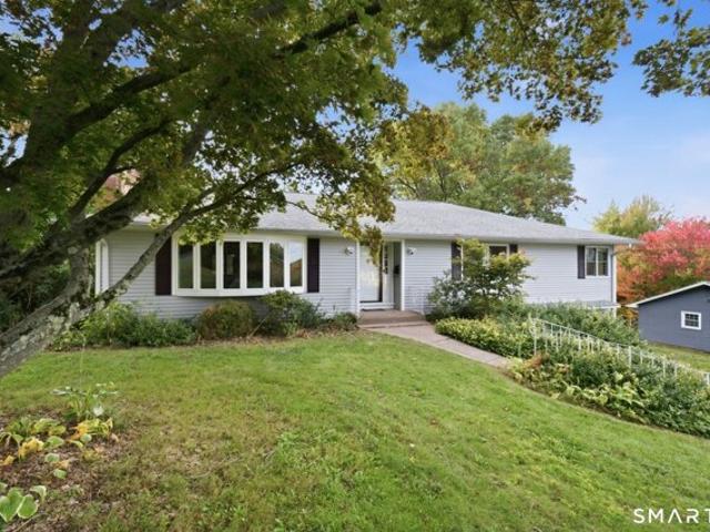 House for sale in Manchester, Capitol Planning Region