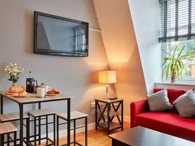 Apartment for rent in Froggatt, East Midlands