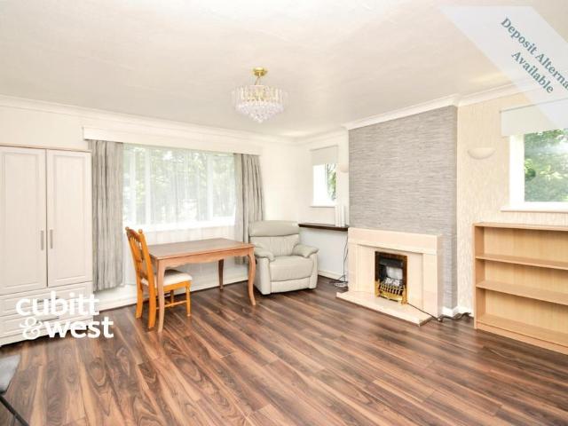 Apartment for rent in London Borough of Croydon, Purley