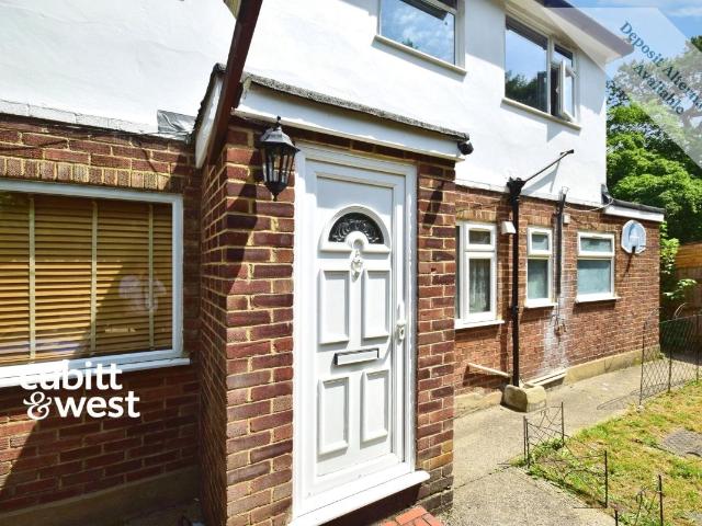 House for rent in London Borough of Croydon, Purley