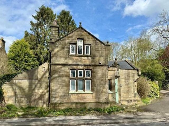 House for sale in Froggatt, East Midlands
