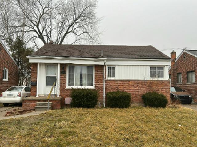 House for sale in Roseville, Michigan