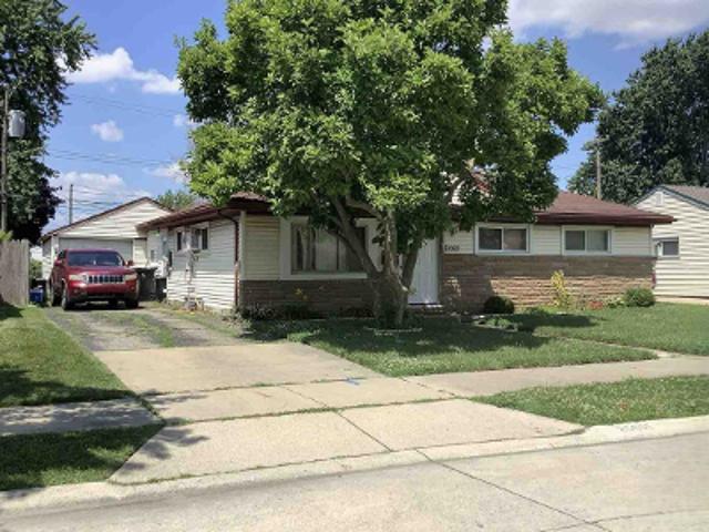 House for sale in Roseville, Macomb County