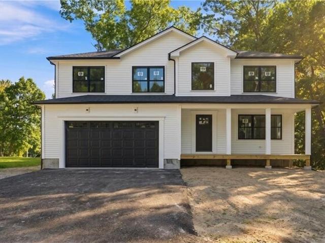 House for sale in Cumberland, Providence County