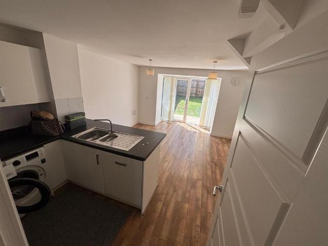 House for rent in Monks Orchard, Kent