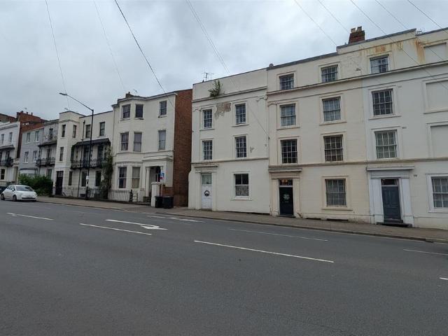 Apartment for rent in Milverton, Green Close