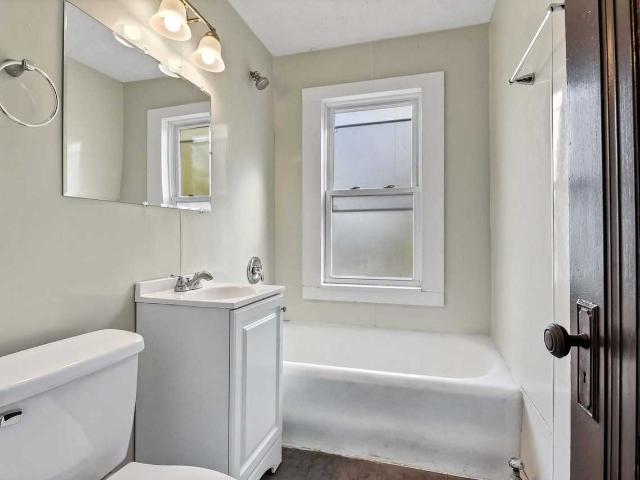 Apartment for rent in West Boulevard, Cleveland