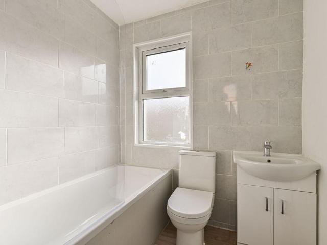 Apartment for rent in London Borough of Wandsworth, Greater London