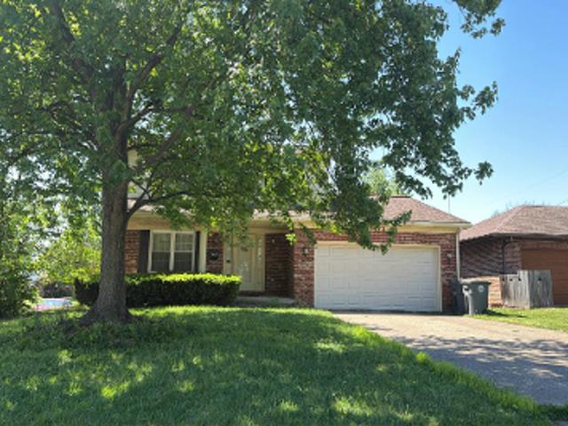 House for sale in Evansville, Indiana