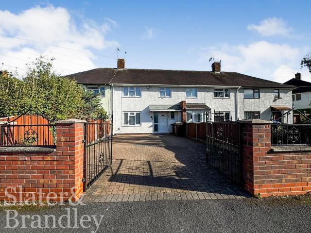 House for rent in Clifton, City of Nottingham