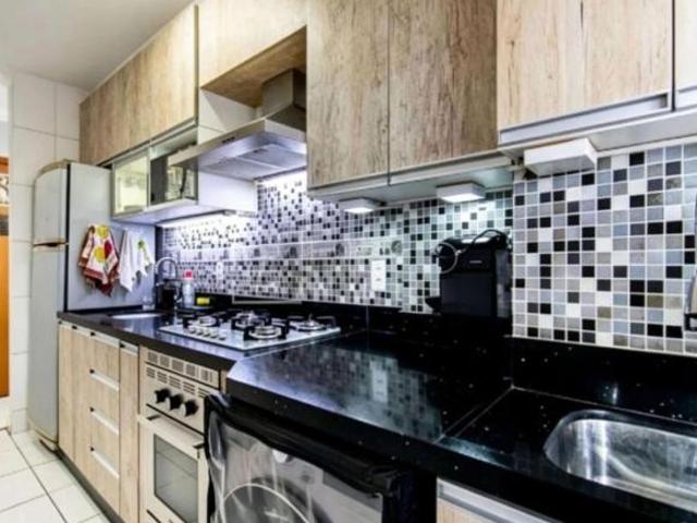 Apartamento venda em Região Geográfica Imediata do Distrito Federal, Região Integrada de Desenvolvimento do Distrito Federal e Entorno