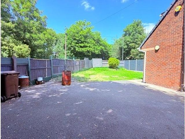House for rent in Farsley, West Yorkshire