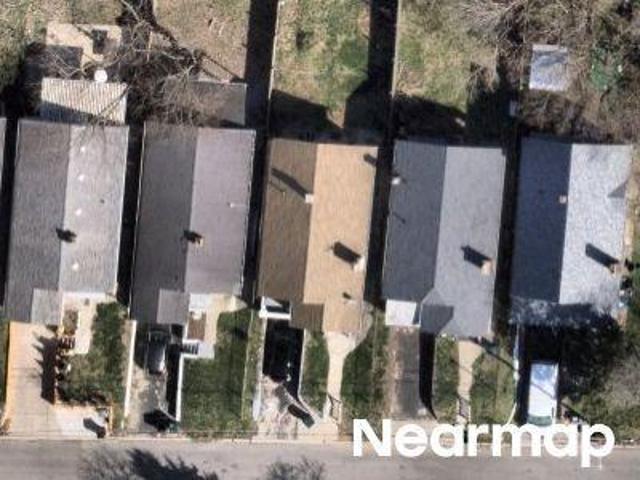 House for sale in Roselawn, Ohio