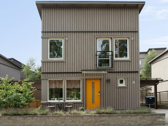 Bostadsrätt till salu i Huddinge, Stockholm
