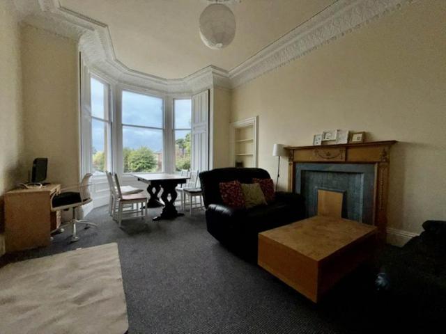 Apartment for rent in Southside, Scotland