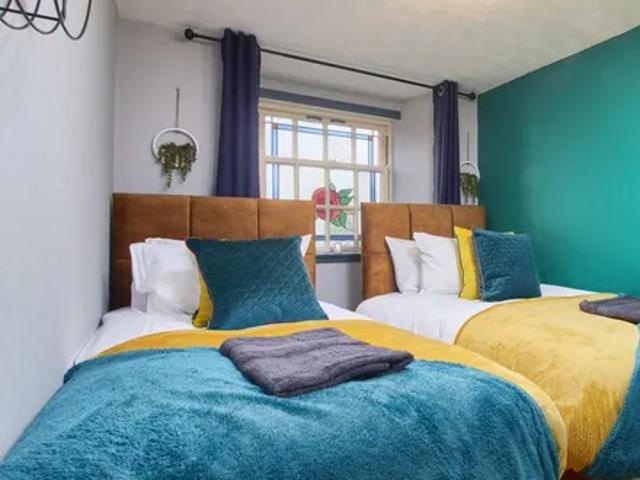 Apartment for rent in Southside, Scotland