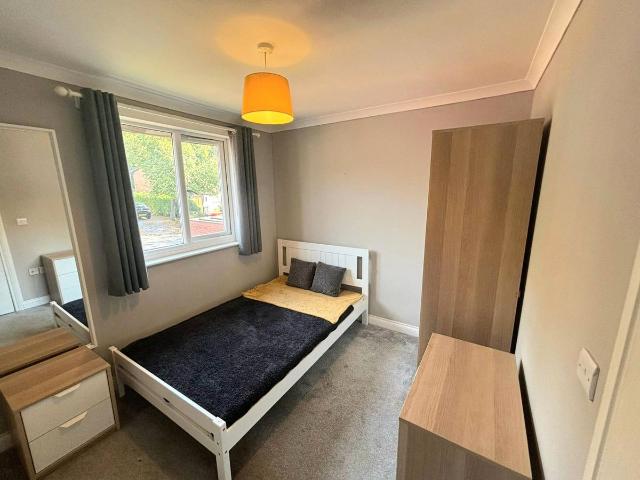 Room for rent in Hollinswood, Telford
