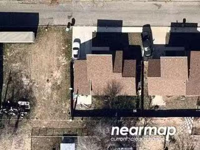 House for sale in Gary