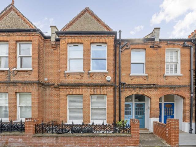 Apartment for rent in Hammersmith, Greater London