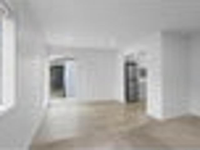 House for rent in Chaslands, Canterbury