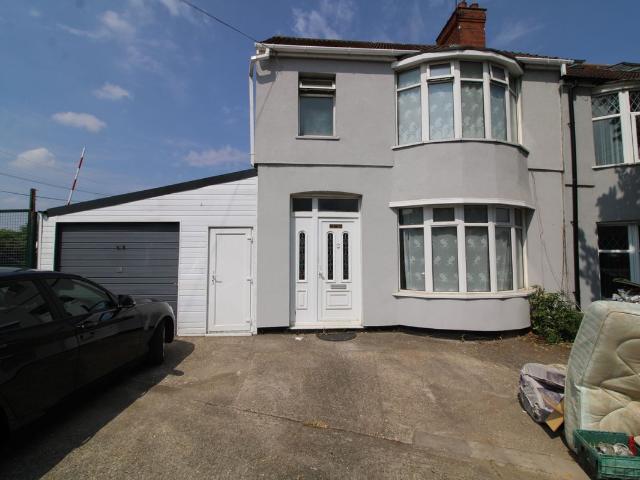 Apartment for rent in Farley Hill, Spring Park