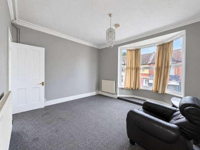 Apartment for rent in Bury Park, Luton