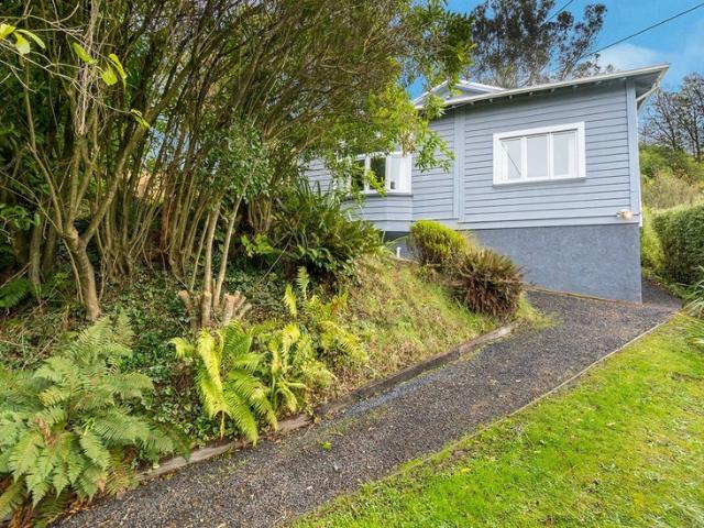 House for rent in Otakou