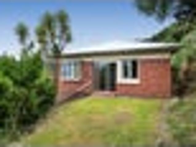 House for rent in Otakou
