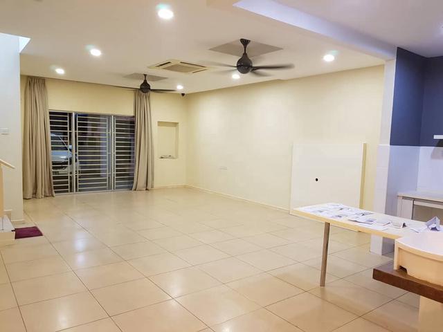 Terraced House for sale in Petaling, Subang Jaya