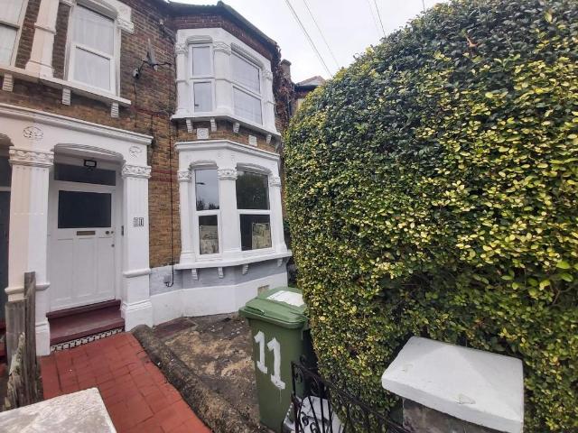 Apartment for rent in Crofton Park, Greater London