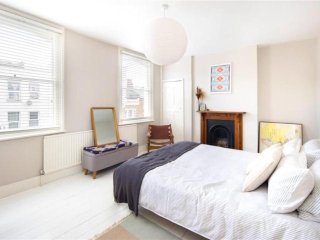 House for rent in Shacklewell, Greater London