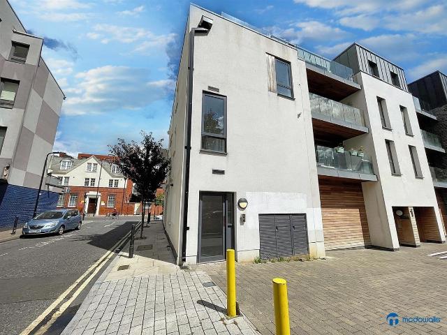 Studio for rent in Dalston, De Beauvoir Town