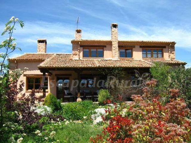 Casa en alquiler en Espirdo, Segovia