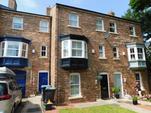 House for rent in Neville's Cross, Isle Of Man