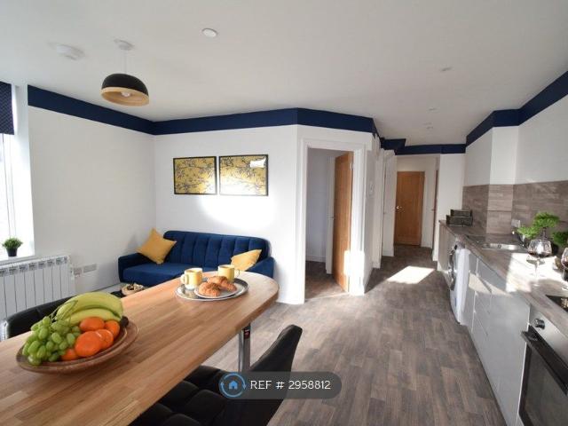 Apartment for rent in Falcon Lodge, Wales