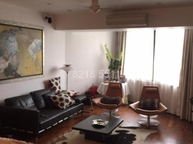 Apartment for sale in Tanglin Road