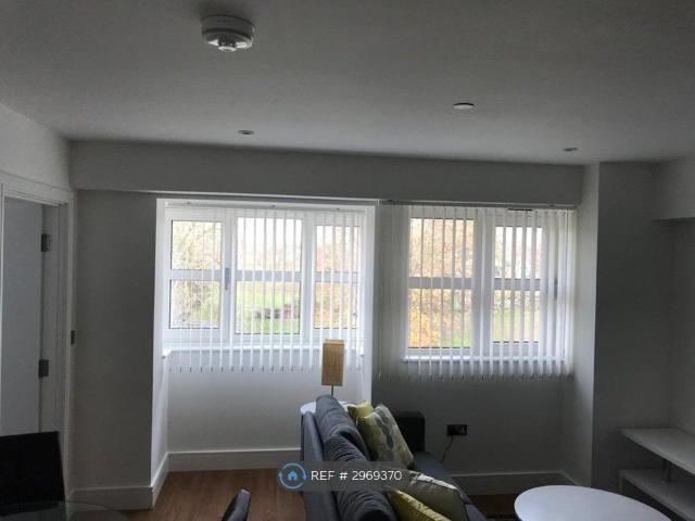 House for rent in Rush Green, Greater London