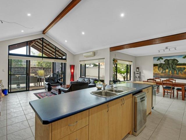 House for sale in Dalyellup, Western Australia