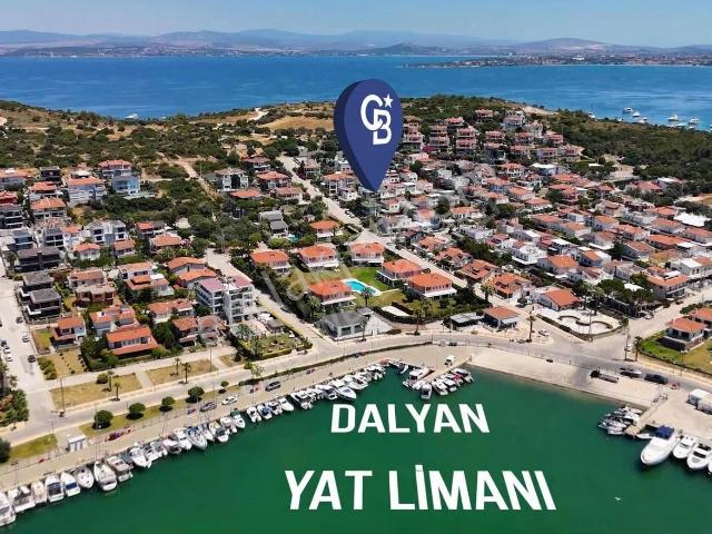 Çeşme, İzmir içerisinde satılık Villa