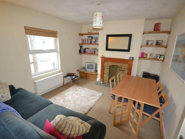 House for rent in Stockwell, Greater London