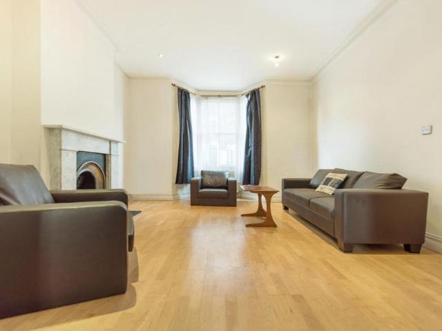 House for rent in London Borough of Lambeth, Greater London