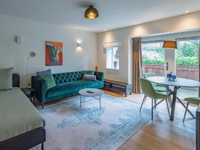 Appartement te huur in Alblasserdam, Zuid Holland